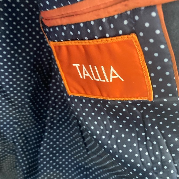 Men’s 3 piece wool suit by Tallia for Macys - Picture 4 of 8